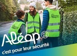 Gilet, ceinture, vigilance : 3 réflexes pour un trajet scolaire en toute sécurité