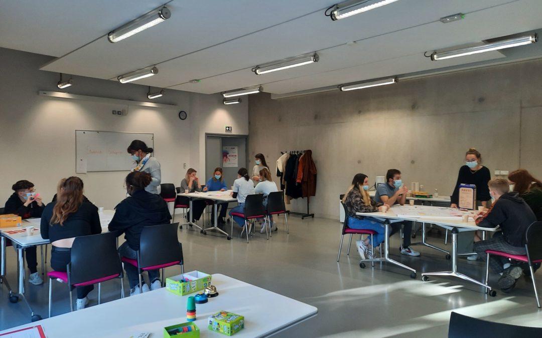 Douze étudiants de BTS MCO ont participé à l’Incubateur de Créativité du CRI ORYON à LRSY, dans le cadre de leur Option Entrepreneuriat
